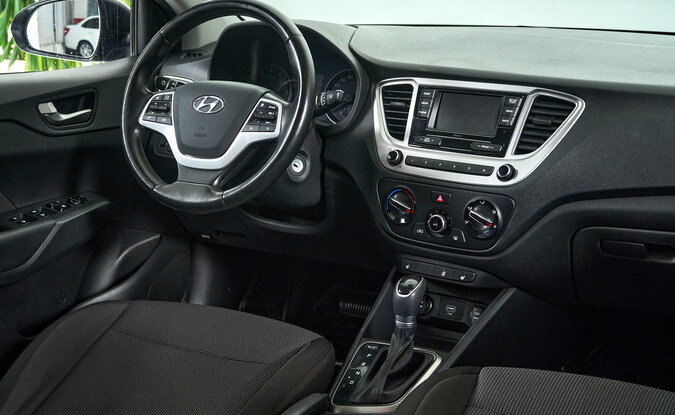 Hyundai Solaris