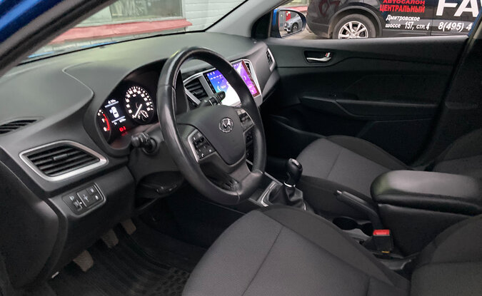 Hyundai Solaris