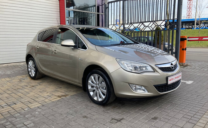 Opel Astra