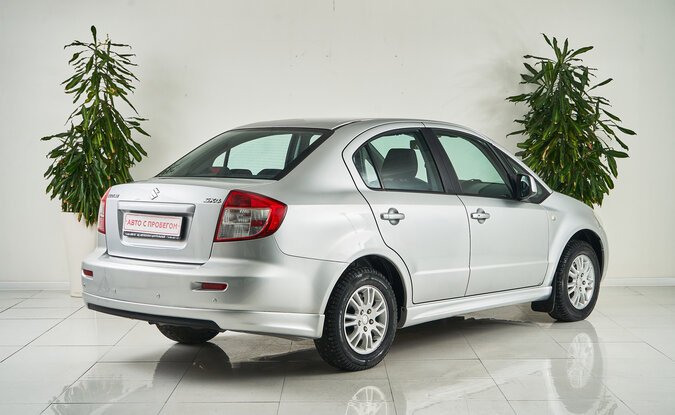 Suzuki SX4