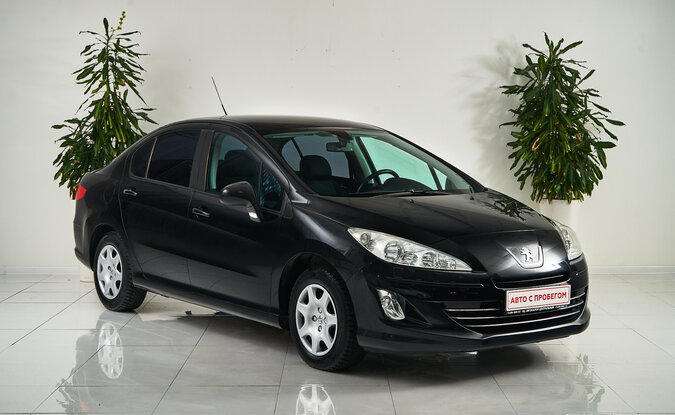 Peugeot 408