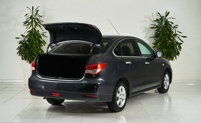 Nissan Almera