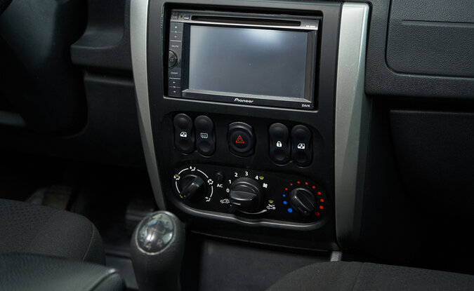 Nissan Almera
