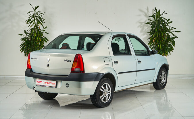 Renault Logan