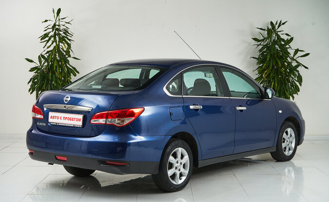 Nissan Almera