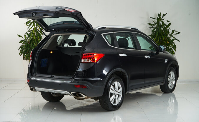 Dongfeng AX7