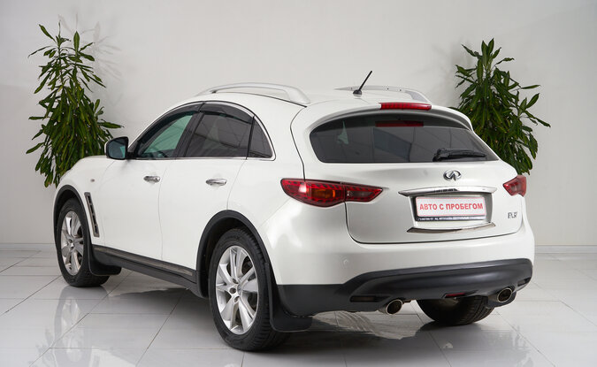 Infiniti FX