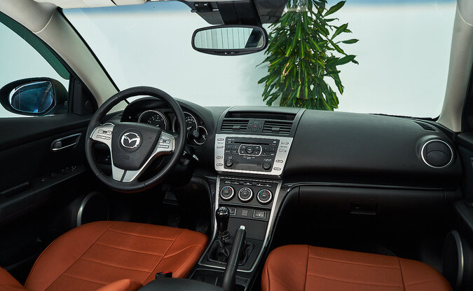 Mazda 6