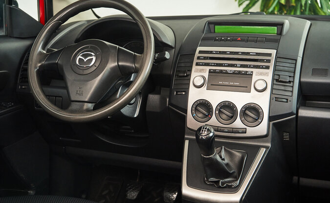Mazda 5