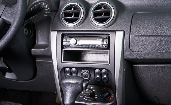Nissan Almera