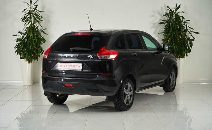Lada XRAY