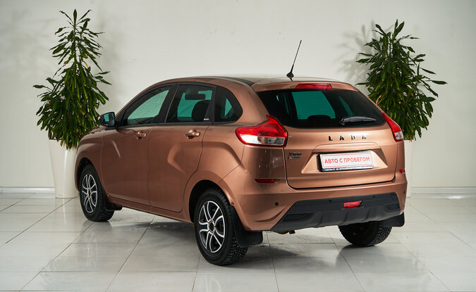 Lada XRAY