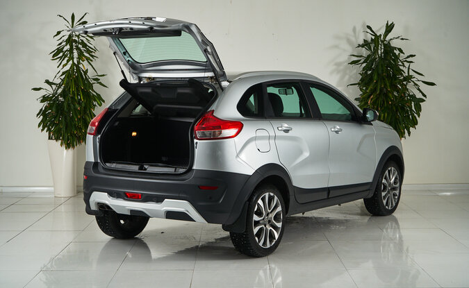 Lada XRAY
