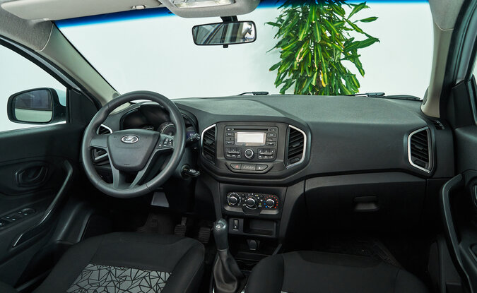 Lada XRAY