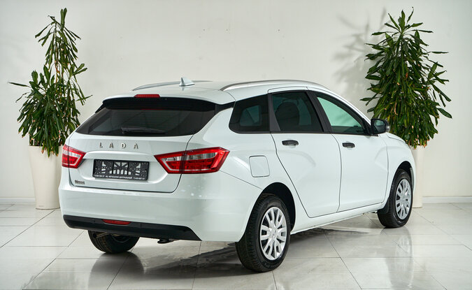 Lada Vesta