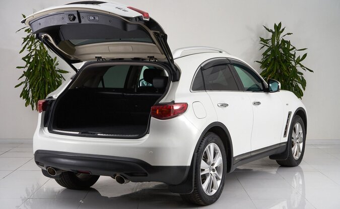 Infiniti FX