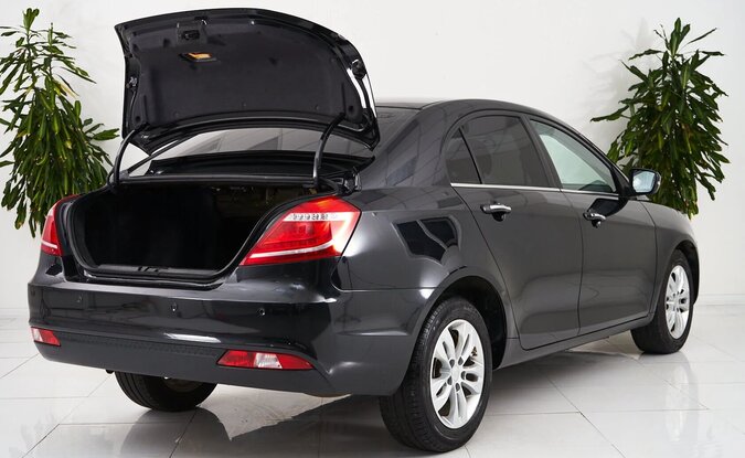 Geely Emgrand EC7