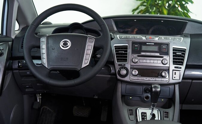 Ssangyong | KGM Stavic