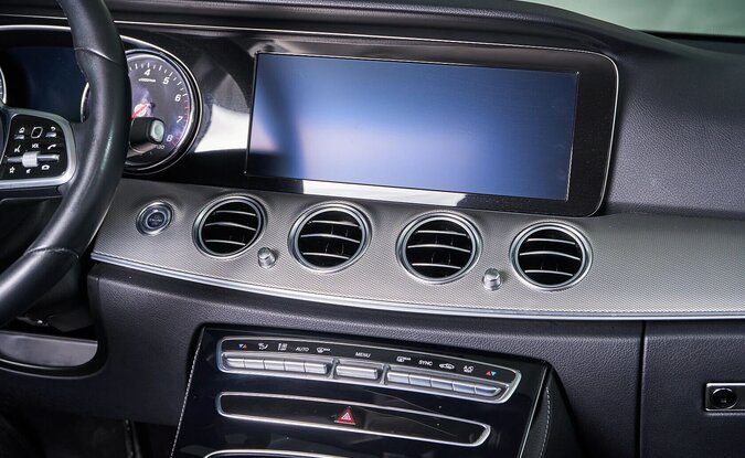 Mercedes benz E-Класс