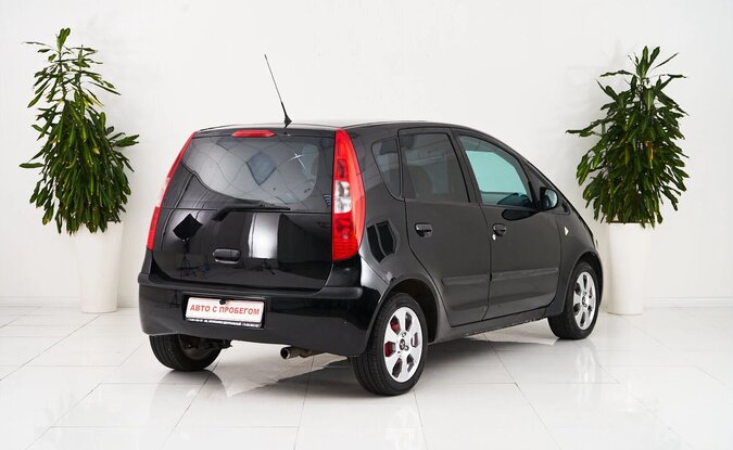 Mitsubishi Colt