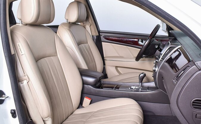 Hyundai Equus