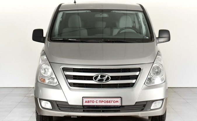 Hyundai H-1