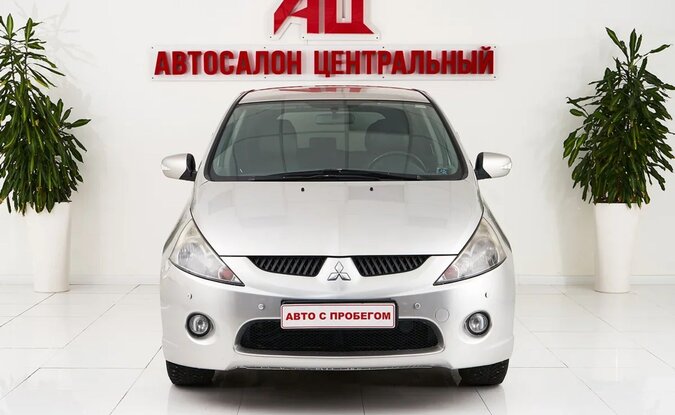 Mitsubishi Grandis
