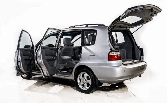 Kia Carens