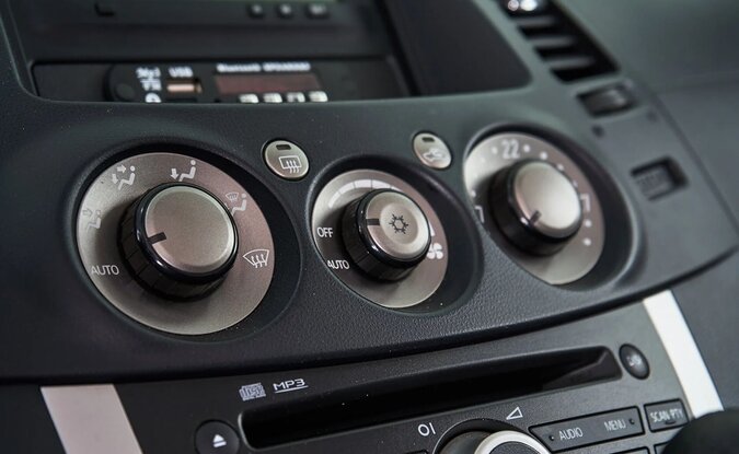 Mitsubishi Grandis