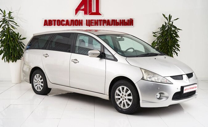 Mitsubishi Grandis