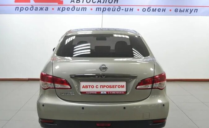 Nissan Almera